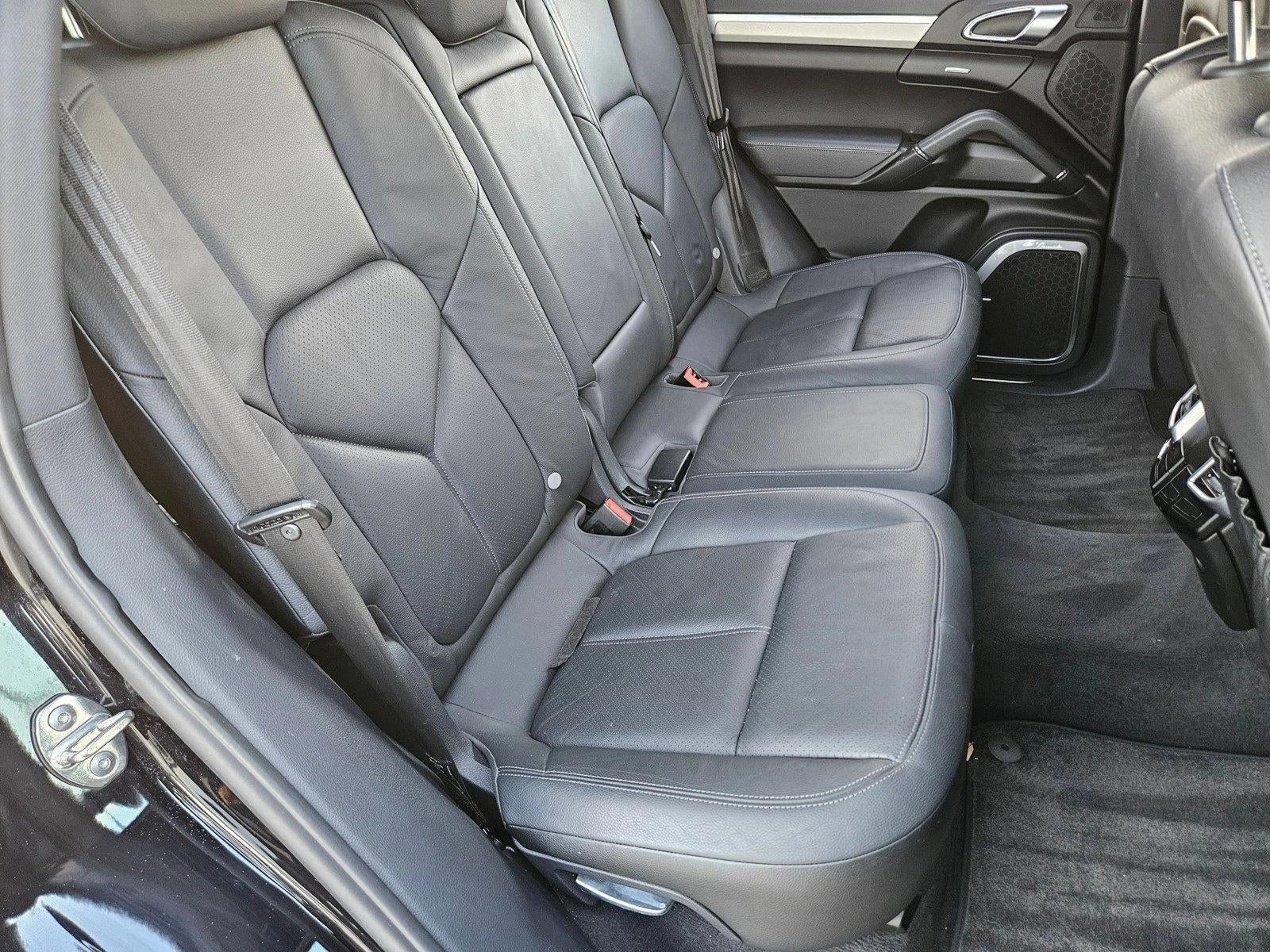 2011 Porsche Cayenne AWD 4dr S