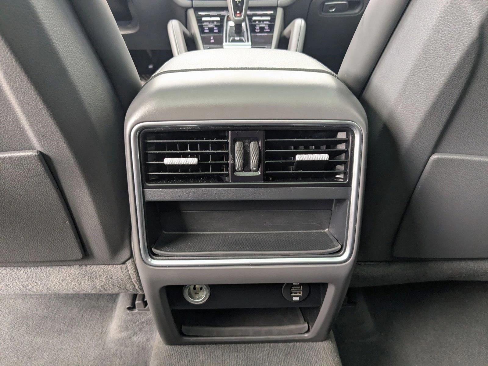 2019 Porsche Cayenne E-Hybrid AWD