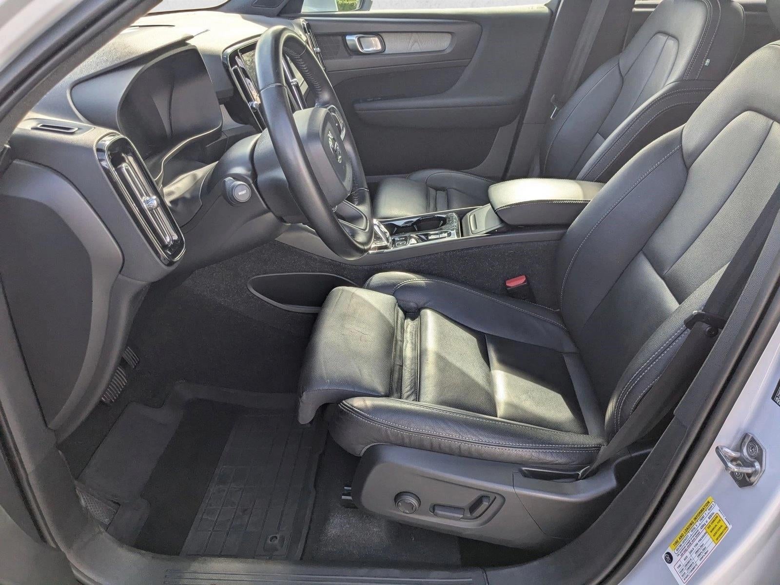 2020 Volvo XC40 T5 AWD Inscription