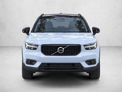 2021 Volvo XC40 T5 AWD R-Design