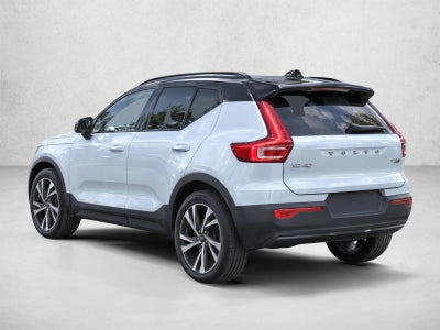 2021 Volvo XC40 T5 AWD R-Design