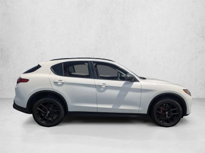 2019 Alfa Romeo Stelvio RWD