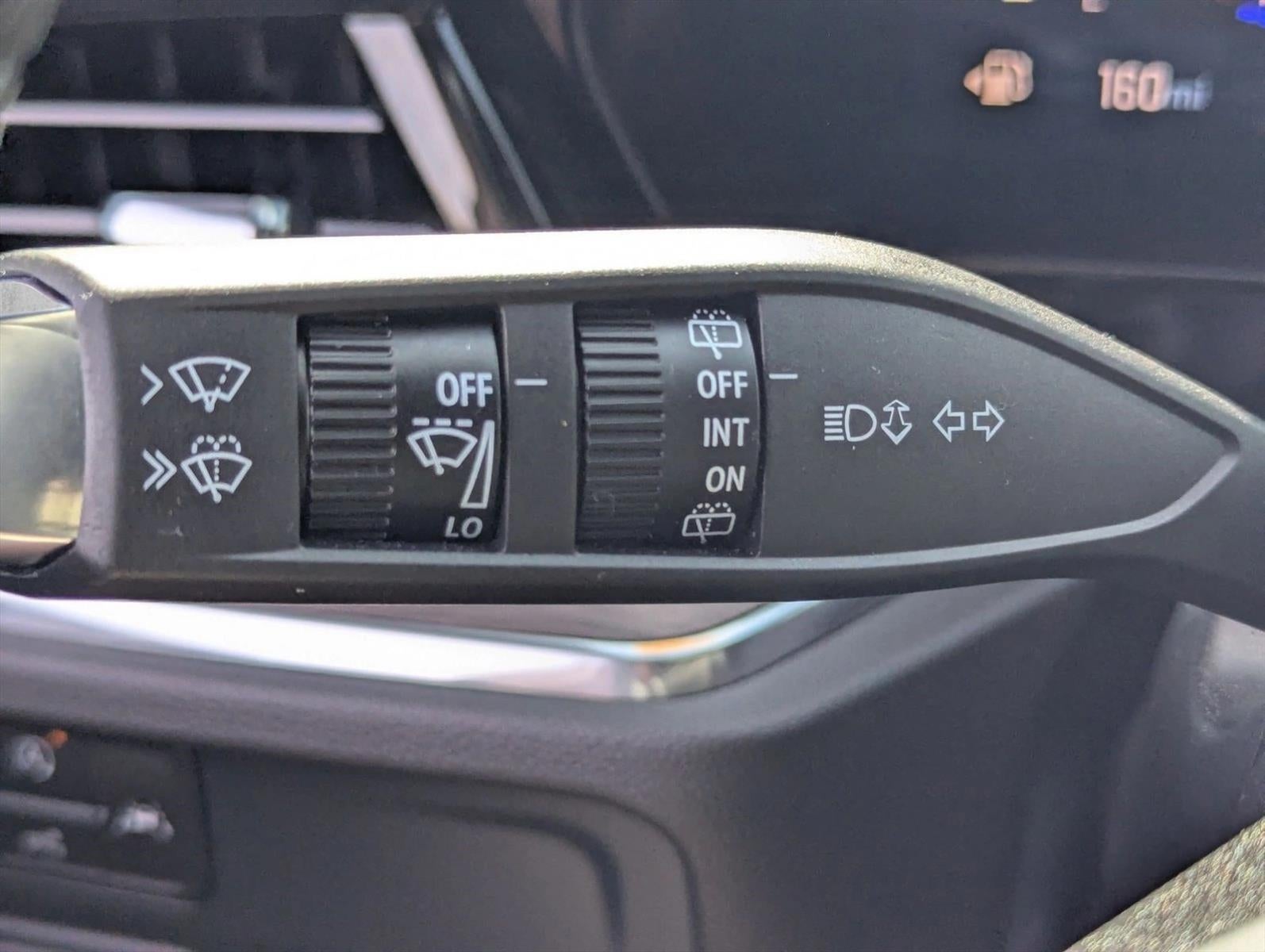 2025 Chevrolet Suburban 4WD LT