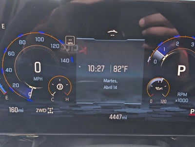 2025 Chevrolet Suburban 4WD LT