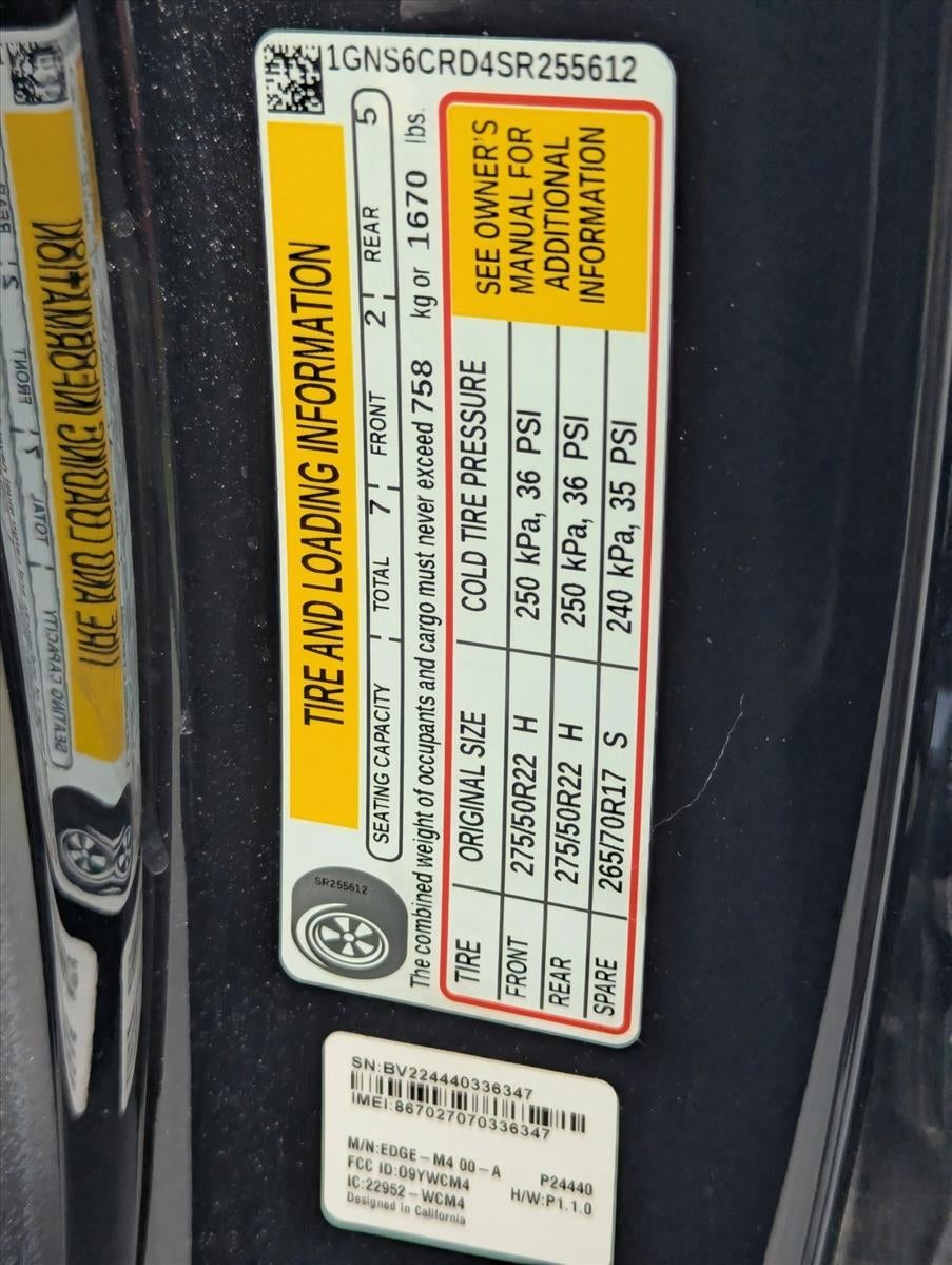 2025 Chevrolet Suburban 4WD LT