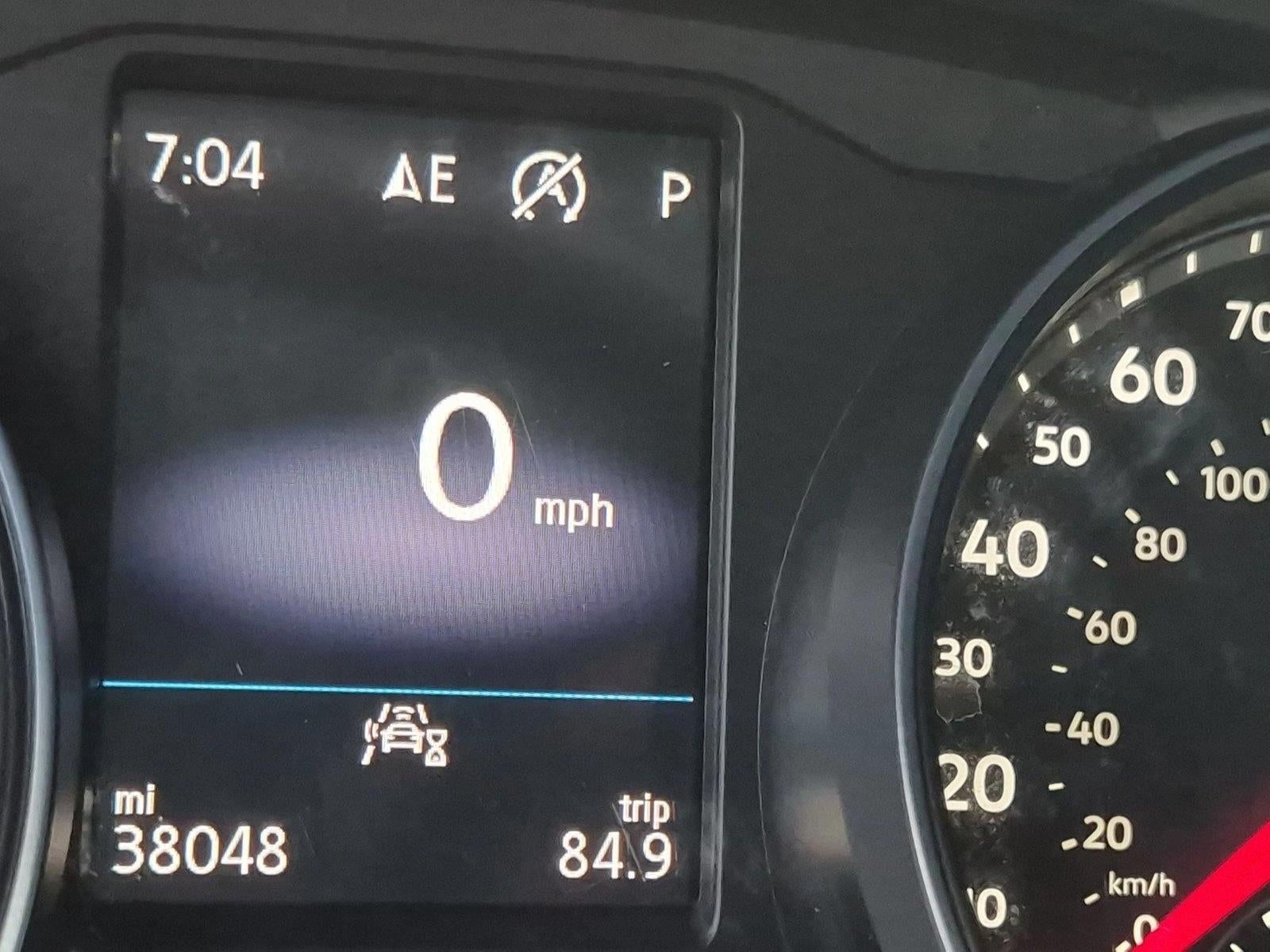 2021 Volkswagen Atlas Cross Sport 3.6L V6 SE w/Technology R-Line FWD
