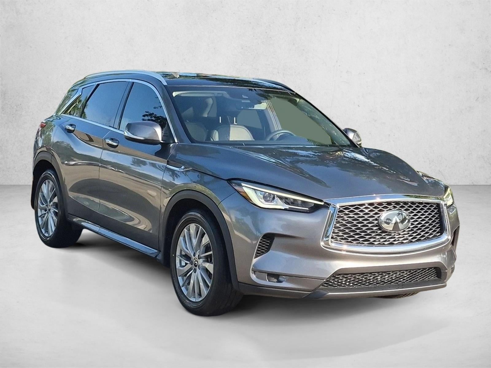 2023 INFINITI QX50 LUXE FWD