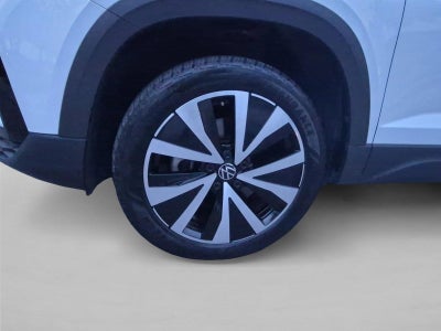 2024 Volkswagen Taos SE FWD