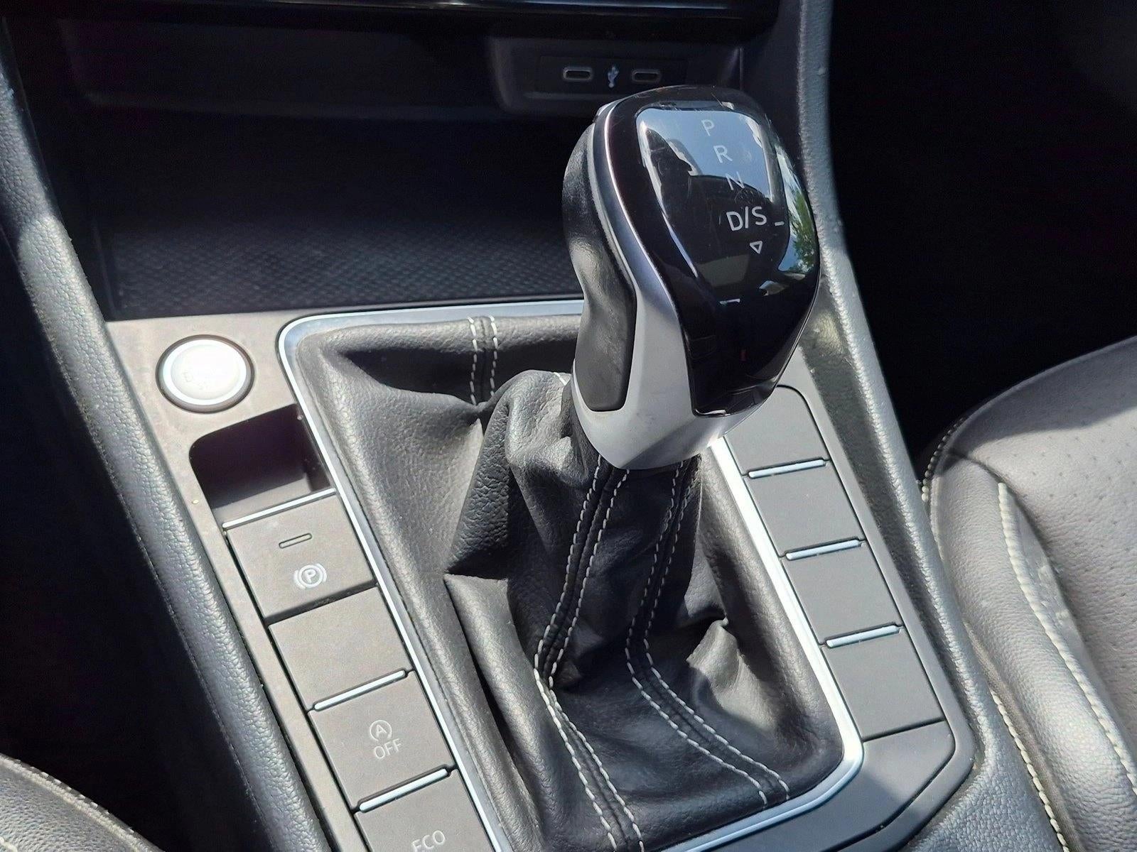 2023 Volkswagen Jetta SE Auto
