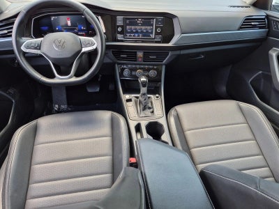 2023 Volkswagen Jetta SE Auto