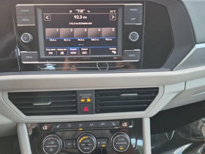 2024 Volkswagen Jetta SE Auto