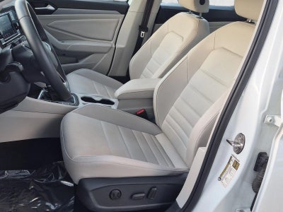 2024 Volkswagen Jetta SE Auto