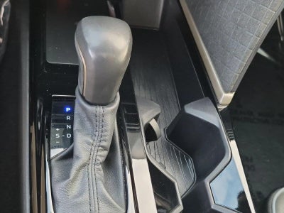 2025 Toyota Camry XLE (Natl)