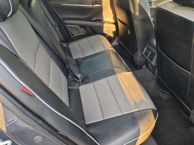 2025 Toyota Camry XLE (Natl)