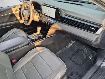 2025 Toyota Camry XLE (Natl)