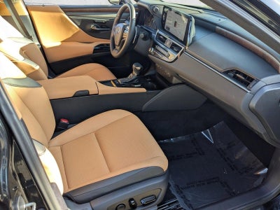 2023 Lexus ES 300h FWD