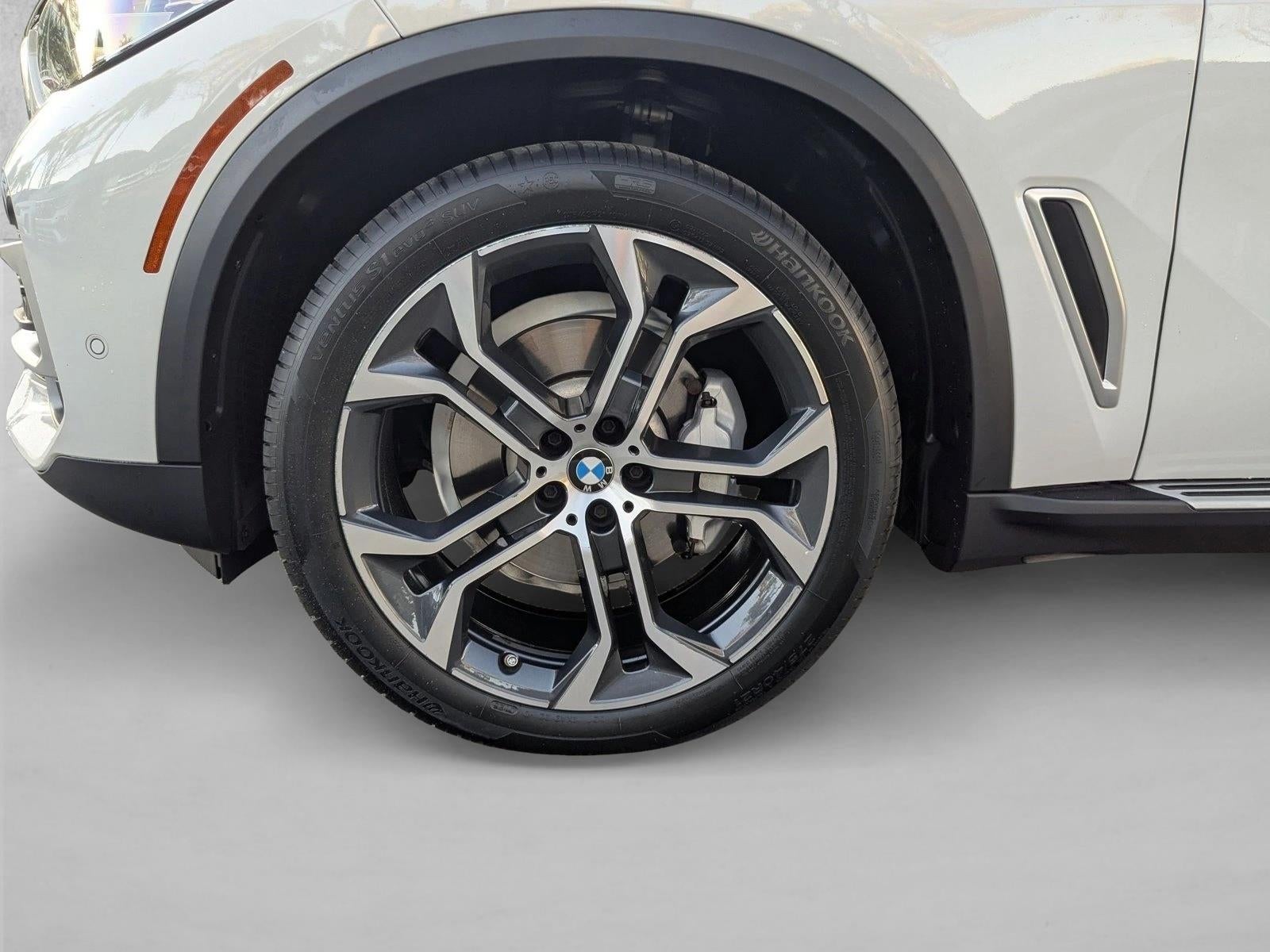 2022 BMW X5 sDrive40i Sports Activity Vehicle