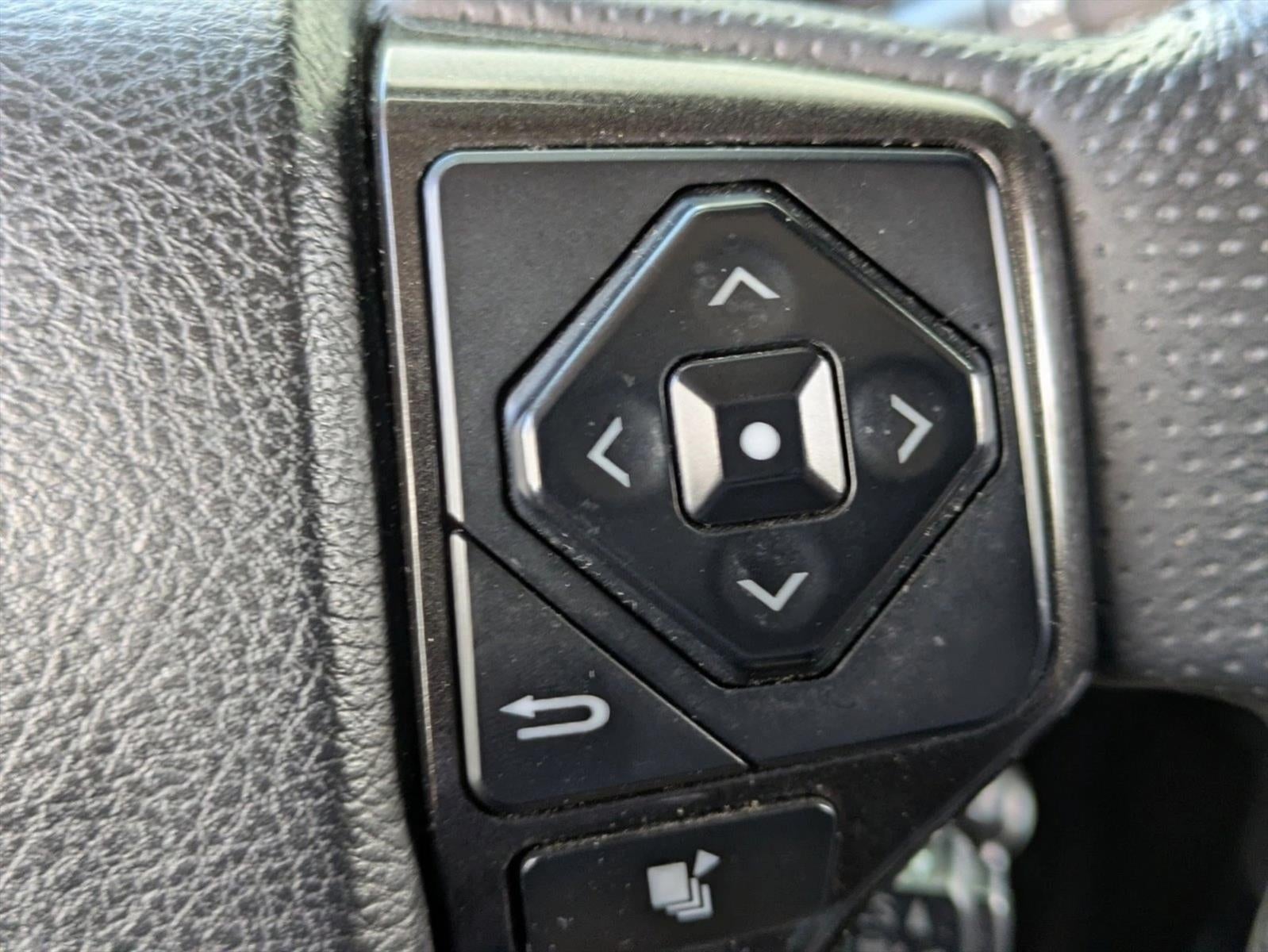 2021 Toyota 4Runner TRD Off Road 4WD (Natl)