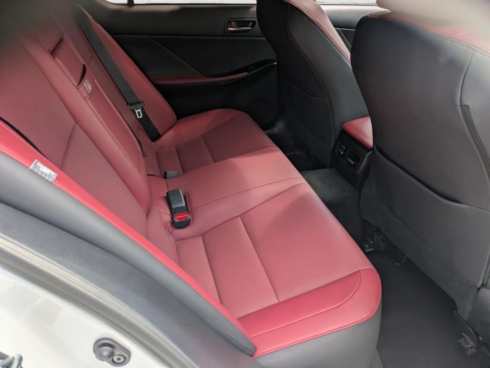 2023 Lexus IS 300 RWD