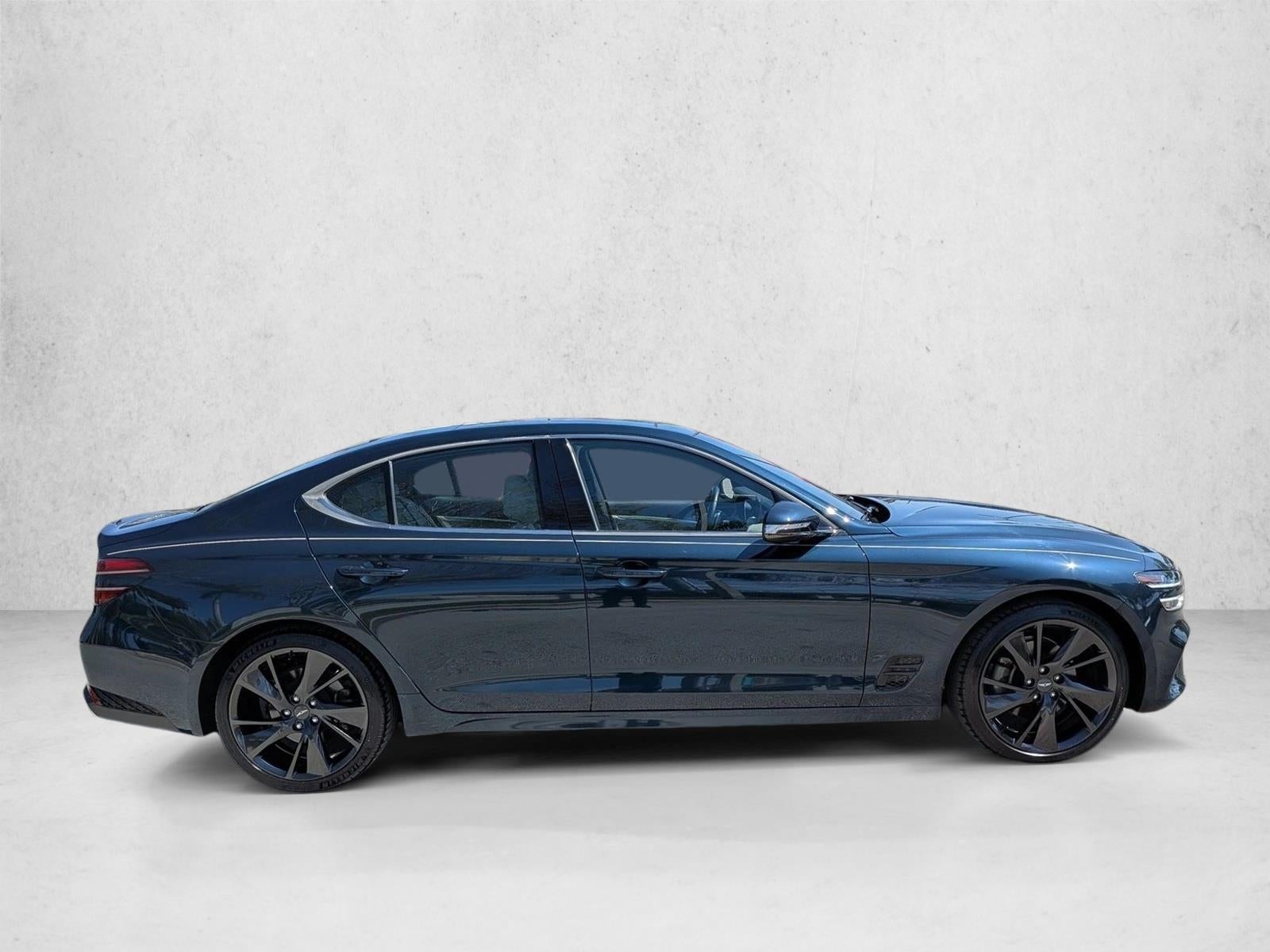 2023 Genesis G70 2.0T RWD