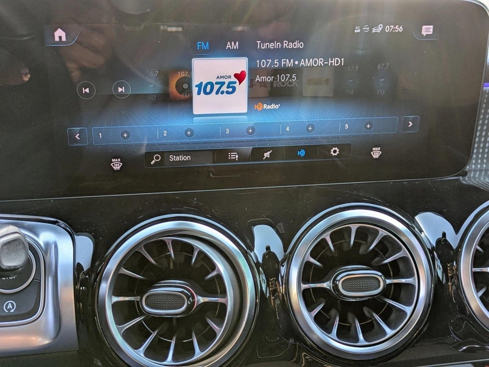 2022 Mercedes-Benz GLB GLB 250 4MATIC® SUV