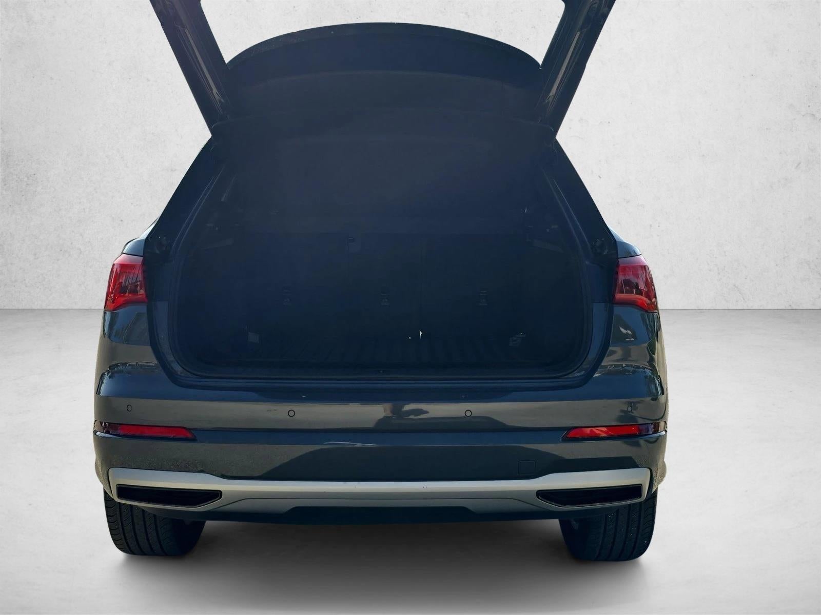 2020 Audi Q3 Premium Plus 45 TFSI quattro