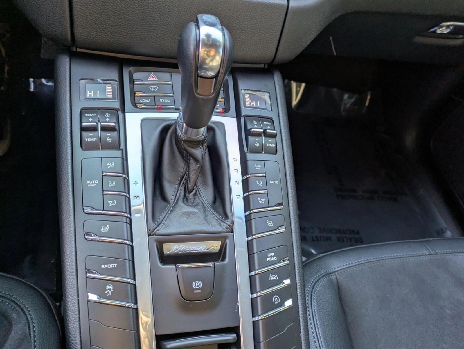 2018 Porsche Macan AWD