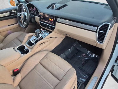 2023 Porsche Cayenne Platinum Edition AWD