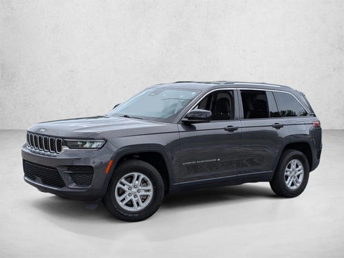 2023 Jeep Grand Cherokee Laredo 4x2