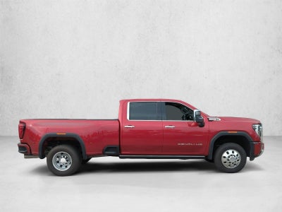 2024 GMC Sierra 3500HD Crew Cab Long Box 4-Wheel Drive Denali