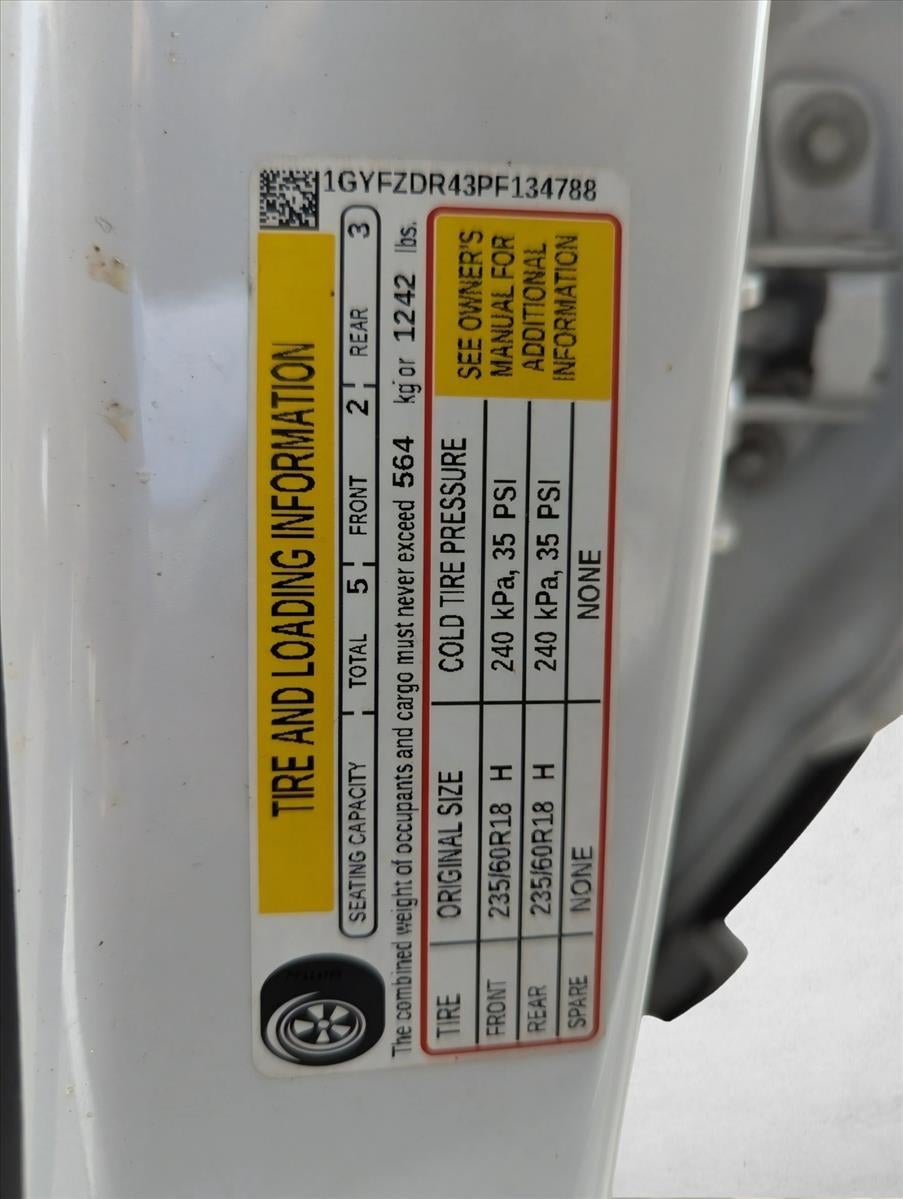 2023 Cadillac XT4 AWD 4dr Premium Luxury