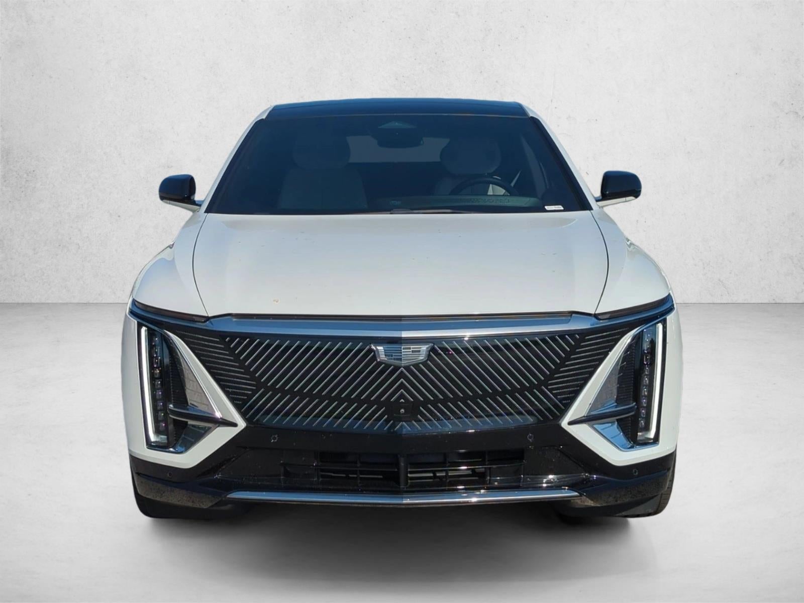 Used 2024 Cadillac LYRIQ Luxury 2 with VIN 1GYKPRRK1RZ118476 for sale in West Palm Beach, FL