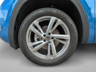 2024 Volkswagen Atlas Cross Sport 2.0T SEL R-Line 4MOTION