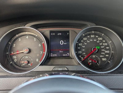 2017 Volkswagen Golf GTI 2.0T 4-Door S DSG