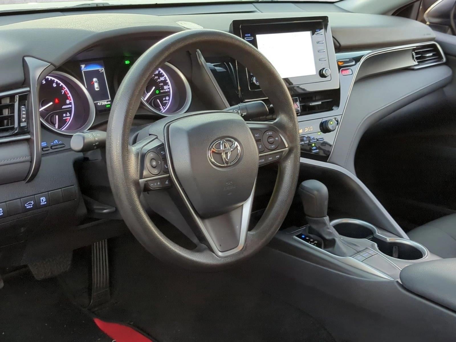 2023 Toyota Camry LE Auto (SE)