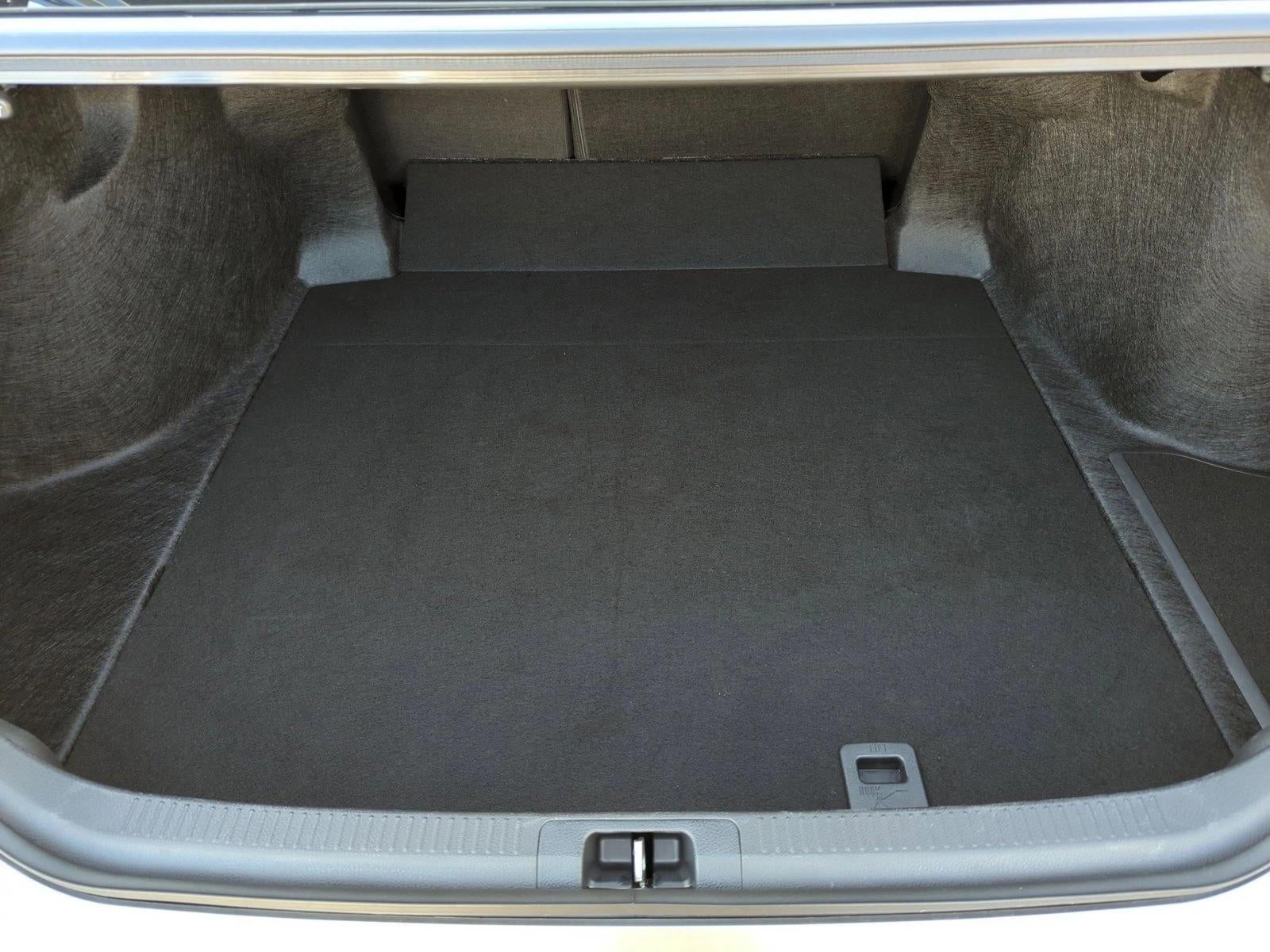 2026 Toyota Camry SE (SE)