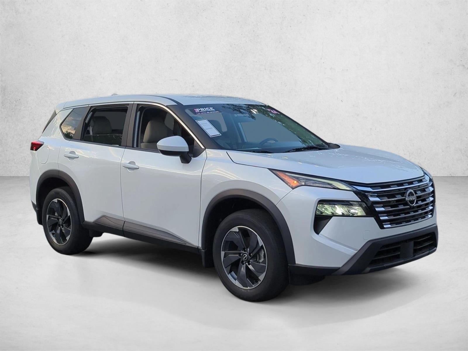 2024 Nissan Rogue FWD SV