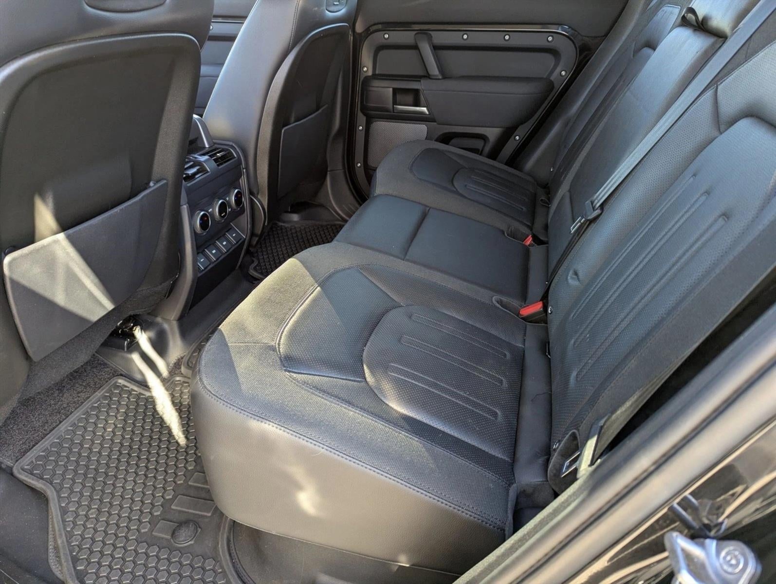 2020 Land Rover Defender 110 S AWD