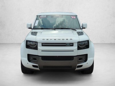2025 Land Rover Defender 110 P525 V8