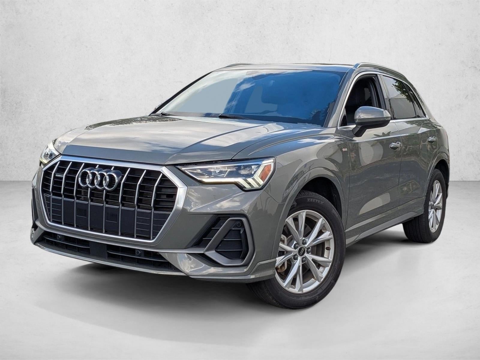 2023 Audi Q3 S line Premium 45 TFSI quattro