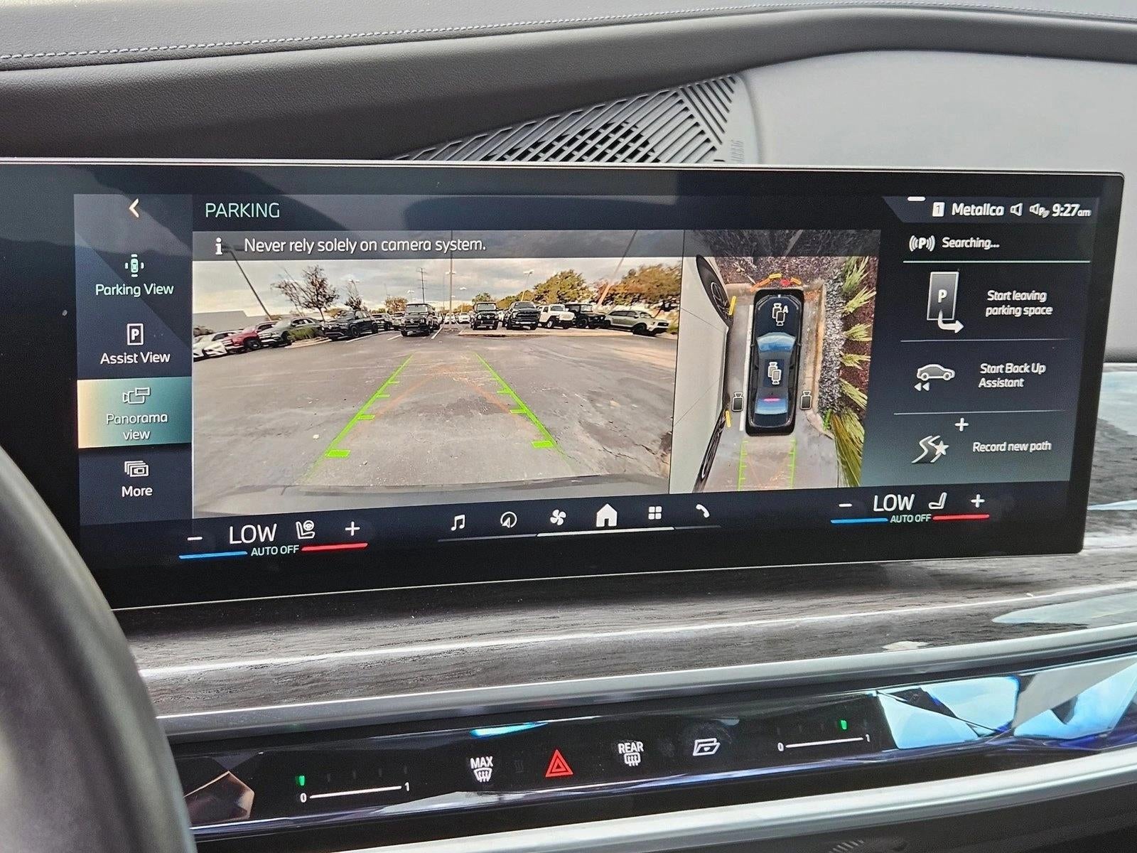 2025 BMW 740i xDrive Sedan