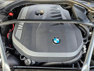 2025 BMW 740i xDrive Sedan
