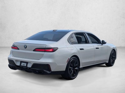 2024 BMW 760i xDrive Sedan