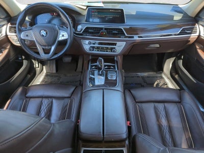 2021 BMW 745e xDrive Plug-In Hybrid