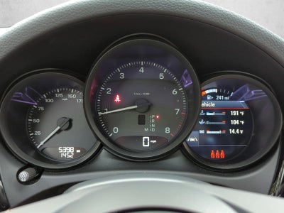 2025 Porsche Macan AWD