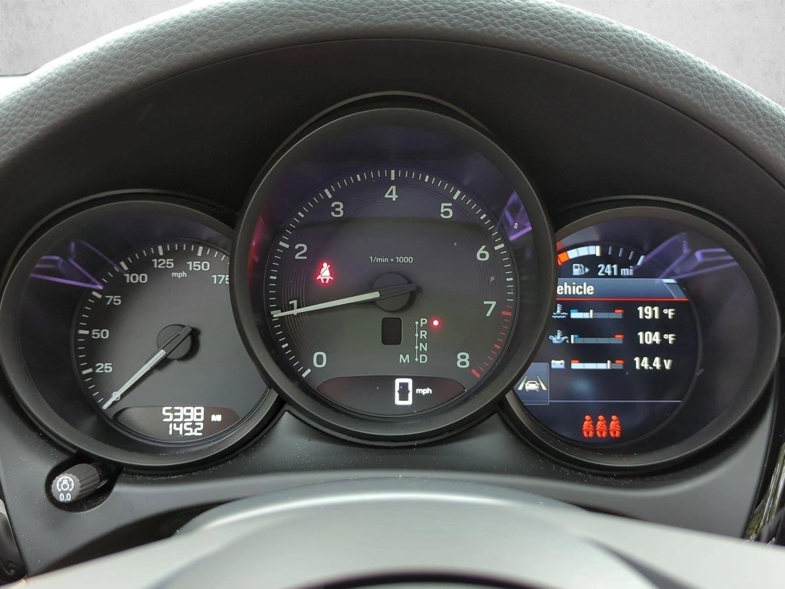 2025 Porsche Macan AWD