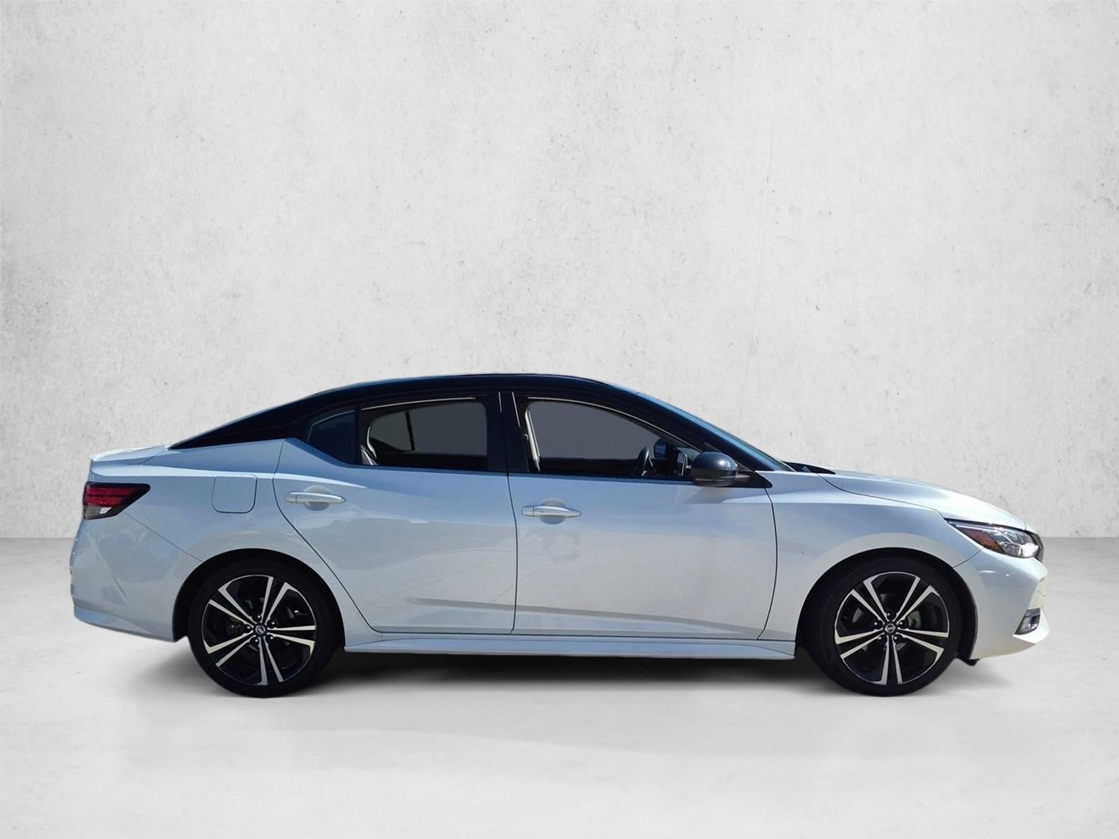 2023 Nissan Sentra SR CVT