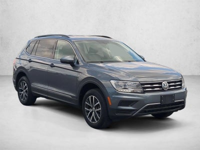 2020 Volkswagen Tiguan 2.0T SE FWD