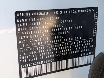 2024 Volkswagen Taos SE Black 4MOTION