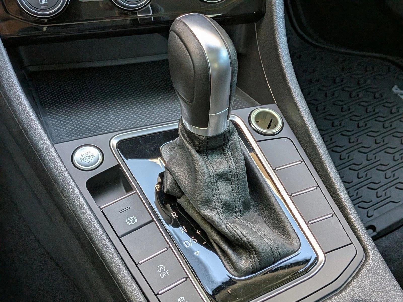 2019 Volkswagen Jetta SEL Auto w/SULEV